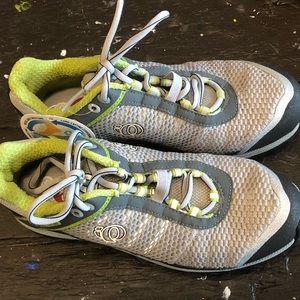 Pearl iZUMi Women's X-Alp Seek Cycling Shoe